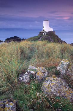 Llanddwyn lighthouse